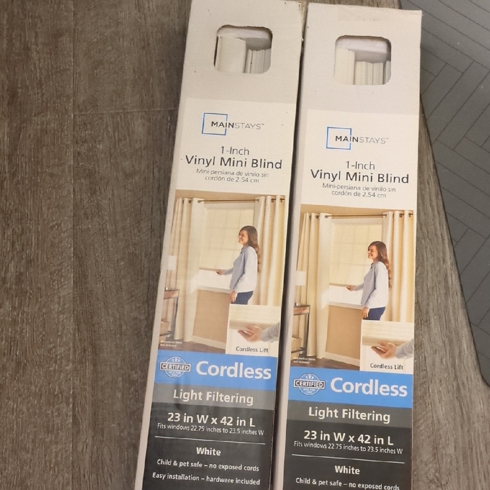 Mainstays Cordless White Vinyl Mini Blinds
